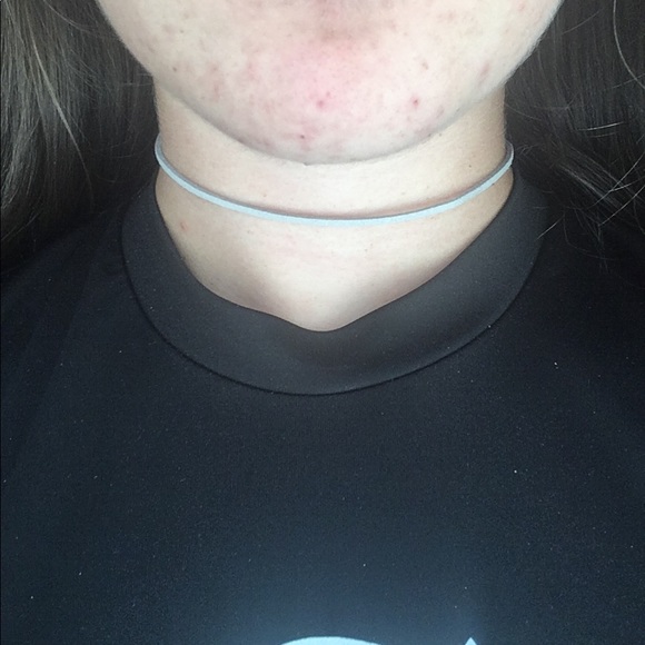 2/12 5 cute chokers - Picture 3 of 5